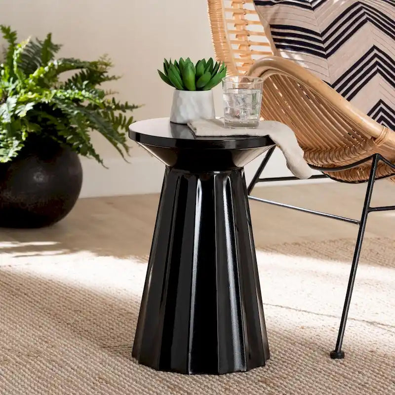 Ulmer Metal Scalloped Side Table - Modern Round Accent Table for Indoor or Semi-Outdoor Use
