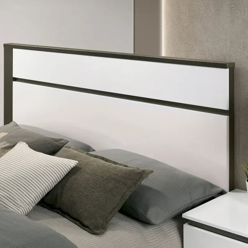 Furniture of America Conjira Modern 2-Piece White Wood Storage Bed and Nightstand Set