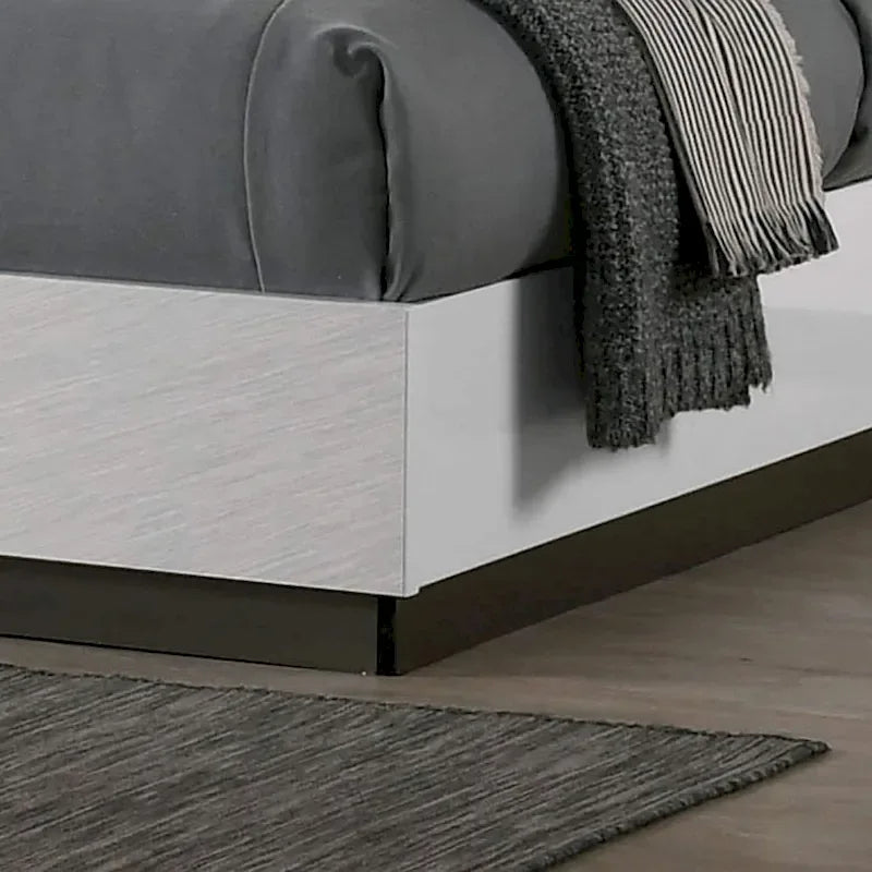 Conjira Contemporary White Wood Platform Bed by Furniture of America