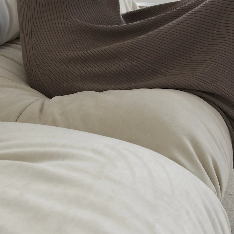 89 Tufted Sofa Cloud Shaped Couch