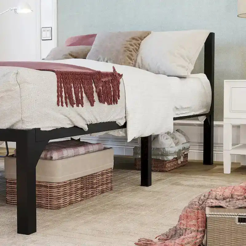 King Modern Metal Platform Bed Frame