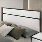 Conjira Modern White Wood 3-Piece Platform Bedroom Set (USB) by Furniture of America