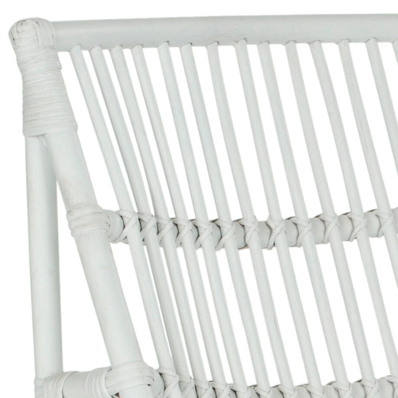 SAFAVIEH Jacquelynn White Wicker Chair And Ottoman Set - 22 x 30.5 x 32 - 22Wx30Dx31H