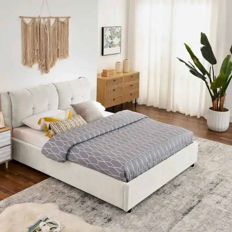 Queen/King Size Storage Upholstered Platform Bed with Headboard